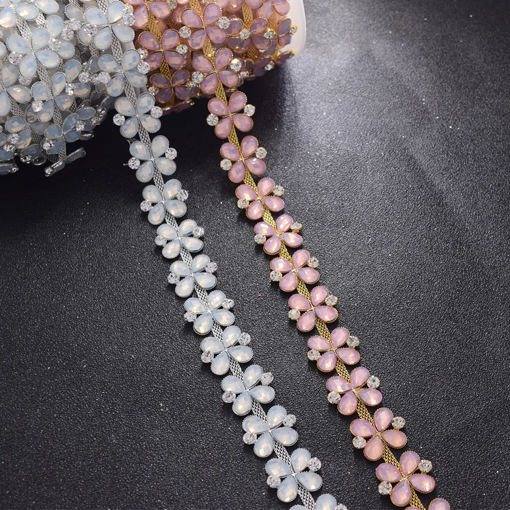 

5yards/lot 2cm beatiful Resin flower wedding women dress belt sash appliques sew on trim with rhinestones crystal DIY accessory