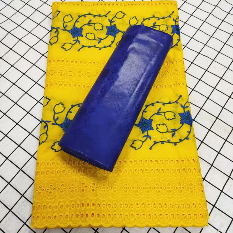 

Новый дизайн, желтый цвет, 2,5 ярдов, базин + 2,5 ярдов, кружевная ткань, подходит для свадебной вечеринки