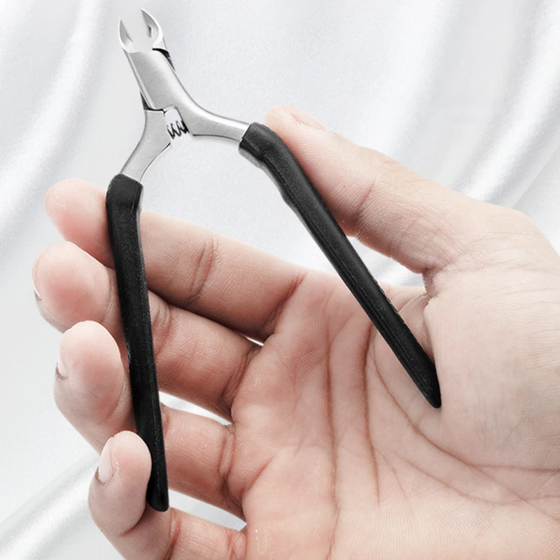 

Cuticle Nipper Cutter Stainless Steel Nail Care Art Tools Cuticle Remover 1PC Silicone Handle Manicure Dead Skin Cutter Clipper