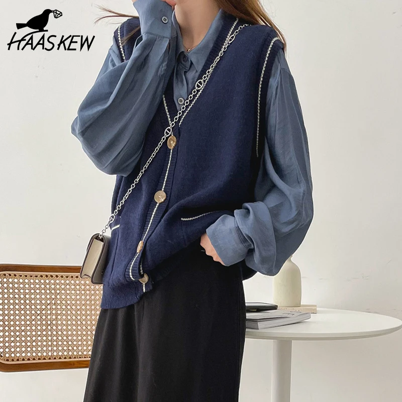 

HAASKEW 2021 New Autumn Winter Women Sweaters Sleeveless Oversized Vintage Vest Elegant Waistcoat Wild Lady Tops