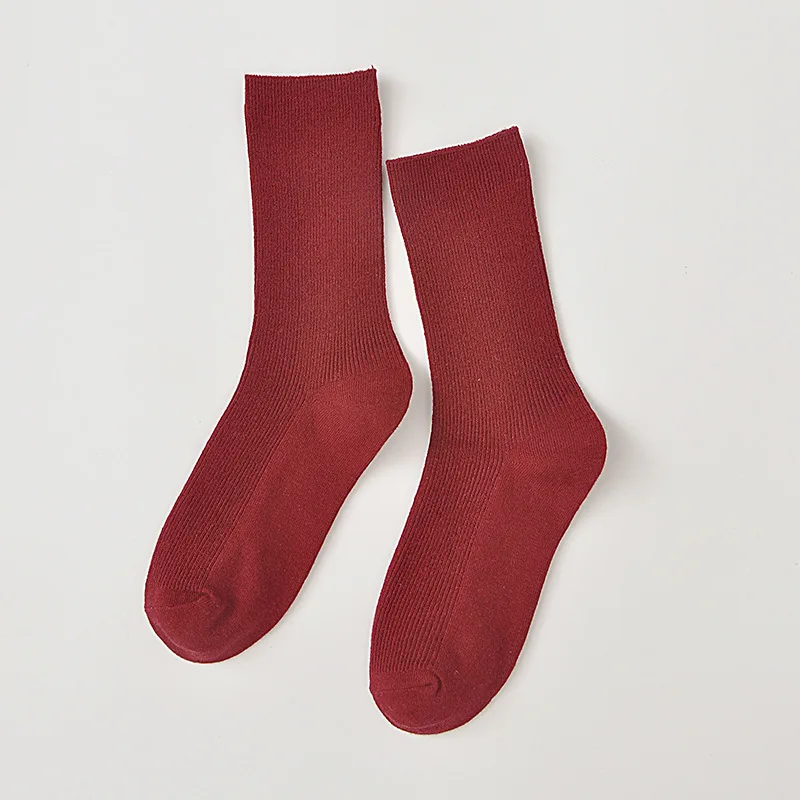 claret-red Новые цветные красочные Harajuku стиль ретро женские хлопчатобумажные забавные носки однотонные яркие цвета фиолетовый синий желтый розовый дизайнерские рождественские носки - Цвет: claret-red