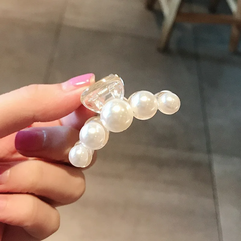 

New Hyperbole Big Pearls Acrylic Hair Claw Clips Big Size Makeup Hair Styling Barrettes for Women Hair Accessories