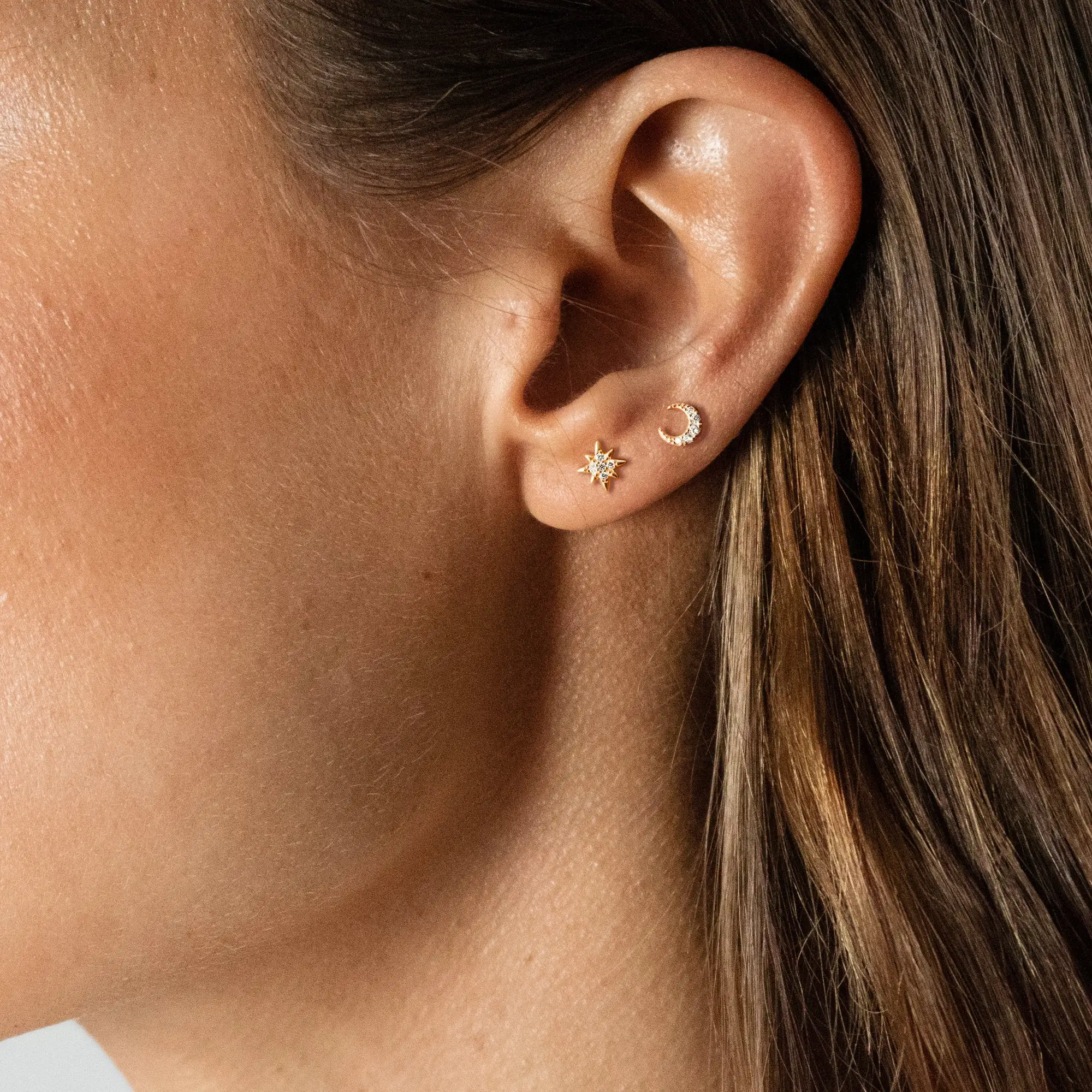 

Exquisite Gold Moon and Star CZ Studs Earrings Tiny Mismatched Celestial Cartilage Earring Dainty Jewelry for Women