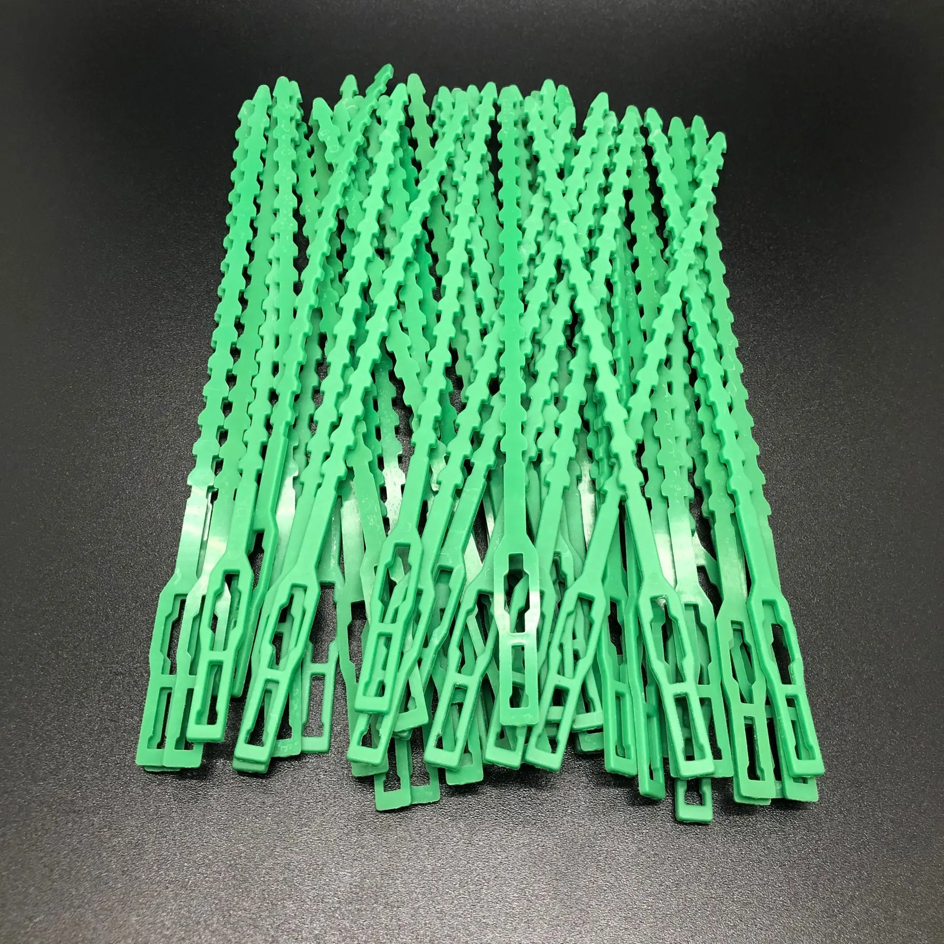 50 шт. регулируемые пластиковые кабельные стяжки для растений садовые