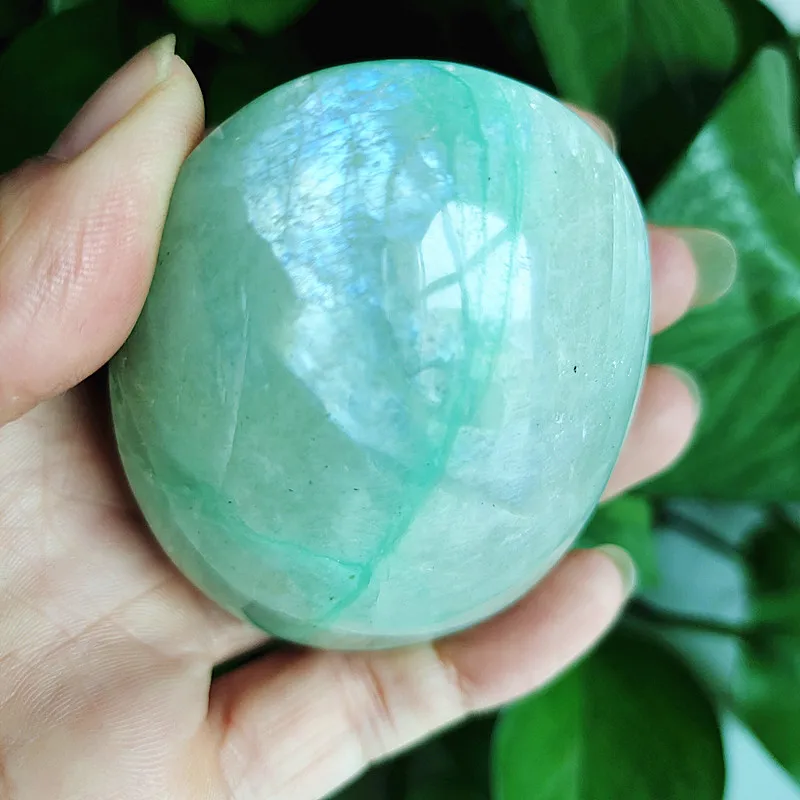 NaturalThe зеленый цвет Лабрадорит камень кристалл пальмовые камни игральные