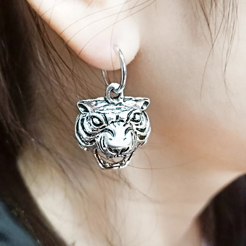 Женские и мужские серьги-кольца SOHOT серебристые леопардовые серьги с головой