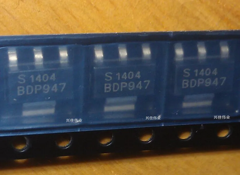 

Оригинал 10 шт./BDP947 SOT-223 SOT223 N 45V 3A