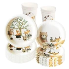 Одноразовая столовая посуда с изображением леса животных