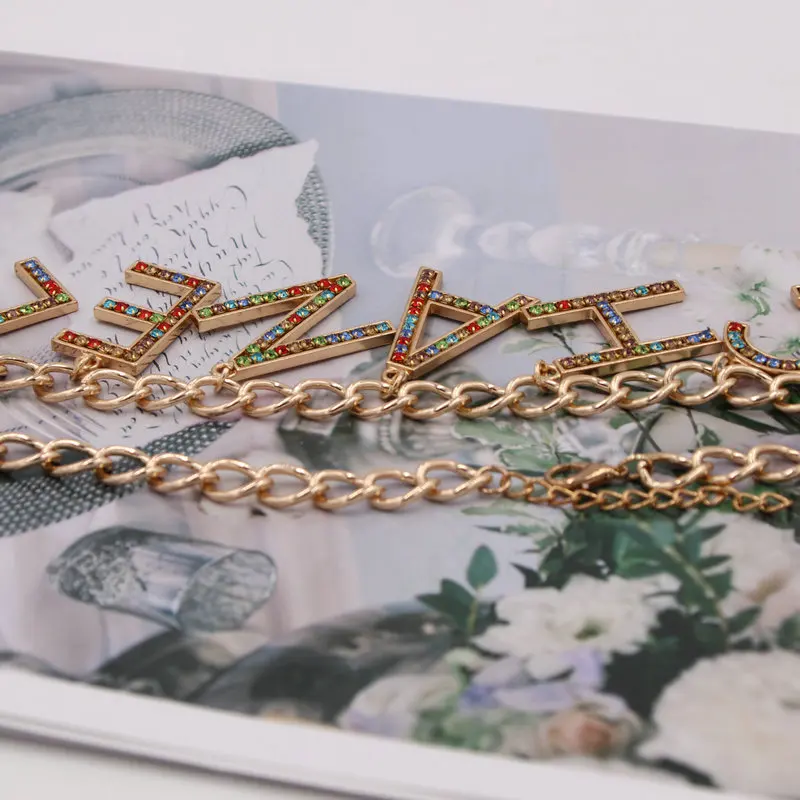 

New Design Letter Necklace For Women Crystal Necklace Zinc Alloy Pendant Necklace Luxury Jewelry Gift Wholesale 2021