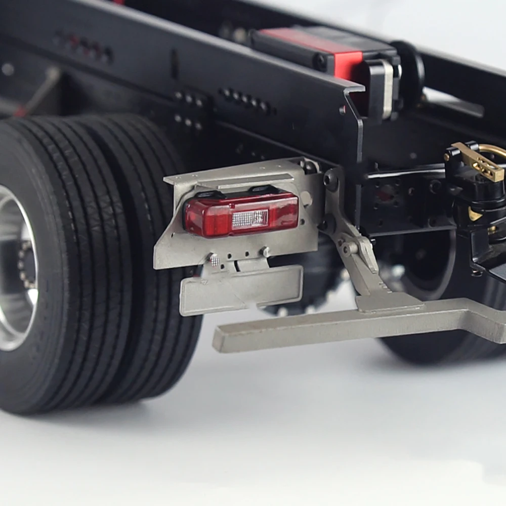 Durable Metal Taillight DIY Trailer Rear Light Lamp for 1/14 Tamiya RC Truck Trailer Modification Kits enlarge