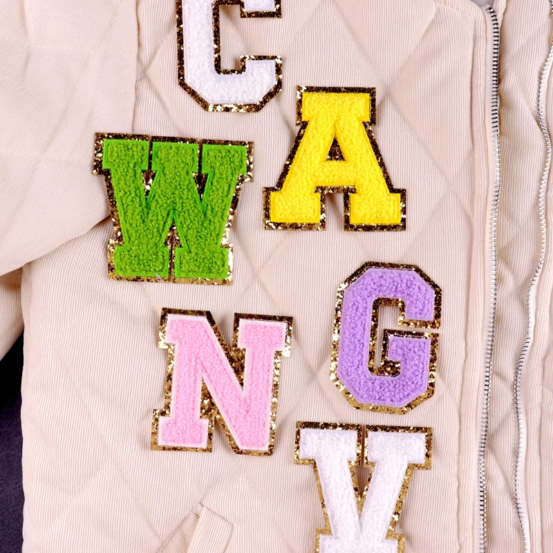 Зеленые нашивки с буквами и блестками полотенце вышитые для одежды сделай сам