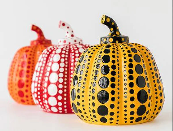 

Pumpkin Lammfromm Yayoi Kusama Japan Artist Paperweight Object Sculpture colors