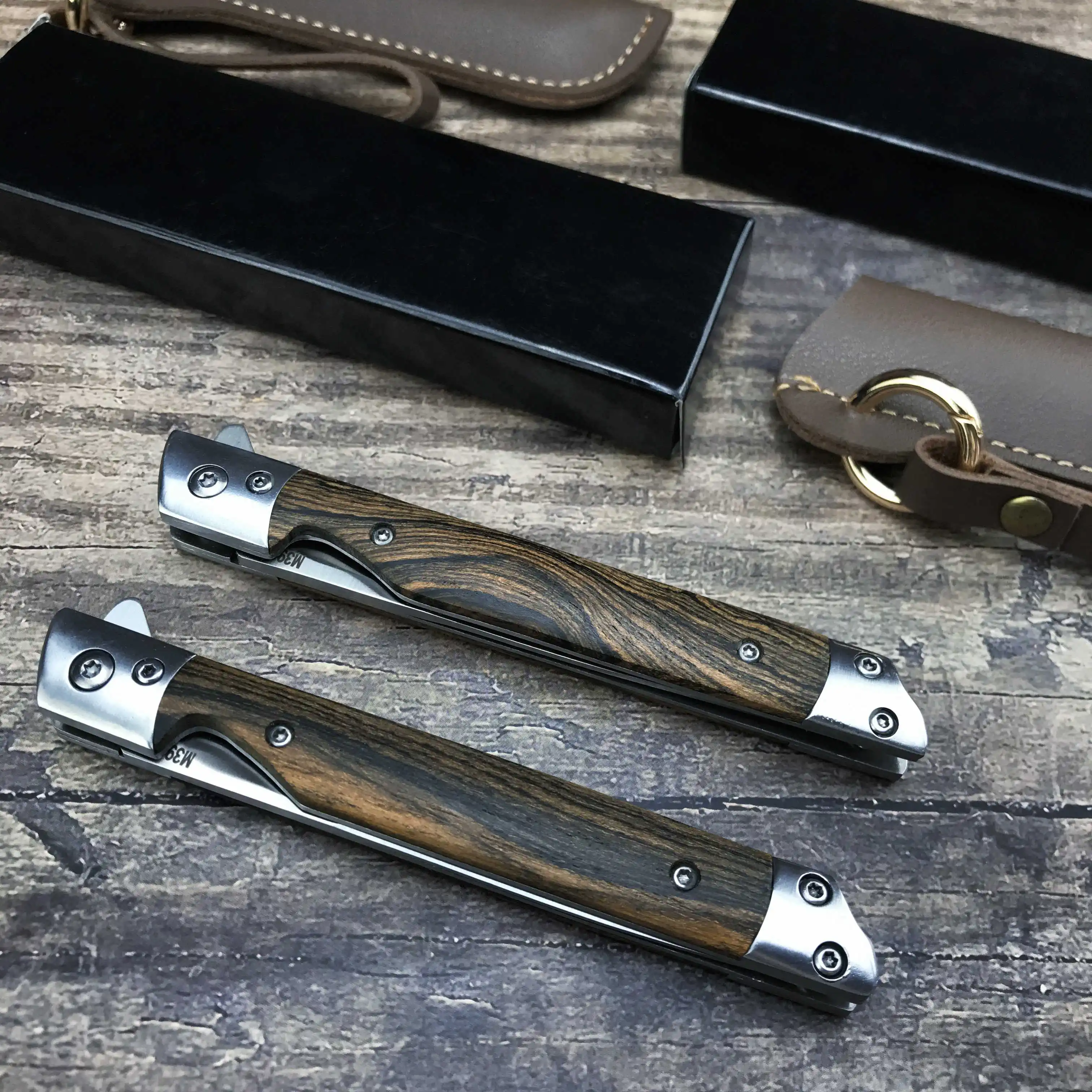 

Damascus Outdoor Folding Knife 58 HRC Fixed Blade 3.6' Drop Point Tactical Hunt Survival Camping Pocket EDC Tools Wood Handle