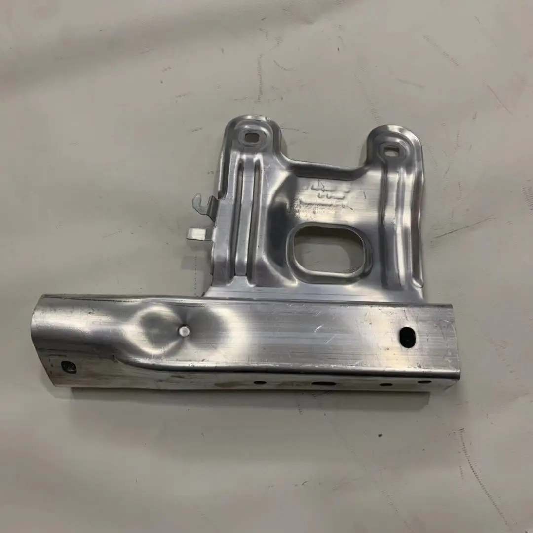 Кронштейн переднего бампера L стержень передний левый 51117266193 правый 51117266194 для BMW