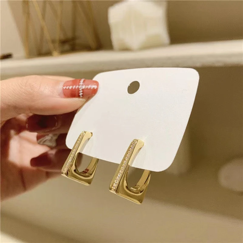 

MENGJIQIAO Fashion Delicate Zircon Square Hoop Earrings For Women Ladies Simple Metal Hollow Oorbellen Party Jewelry Gifts