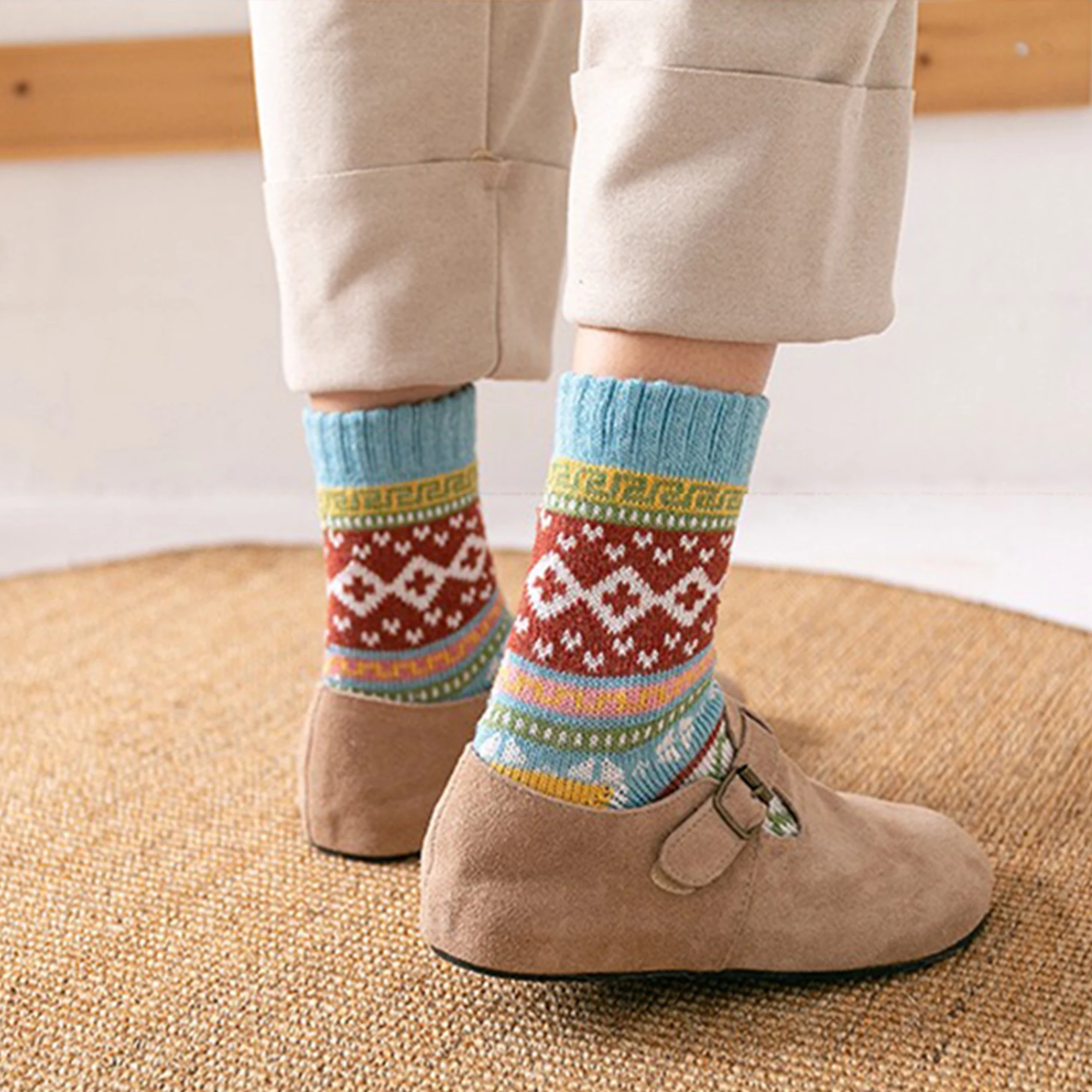 Носки женские шерстяные в стиле Харадзюку повседневные Полосатые Ретро