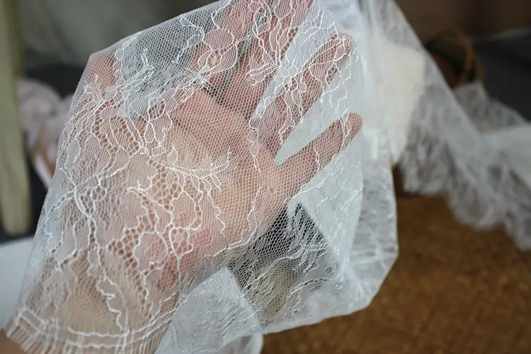 25 см шириной двухцветная контрастная модная кружевная ткань с ресницами для