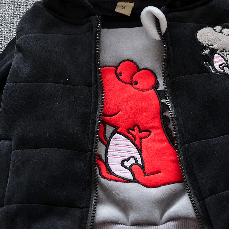 

Baby boys warm clothing sets autumn winter toddler cartoon thick velvet vest hoodies pants 3pcs tracksuits for girls infant suit