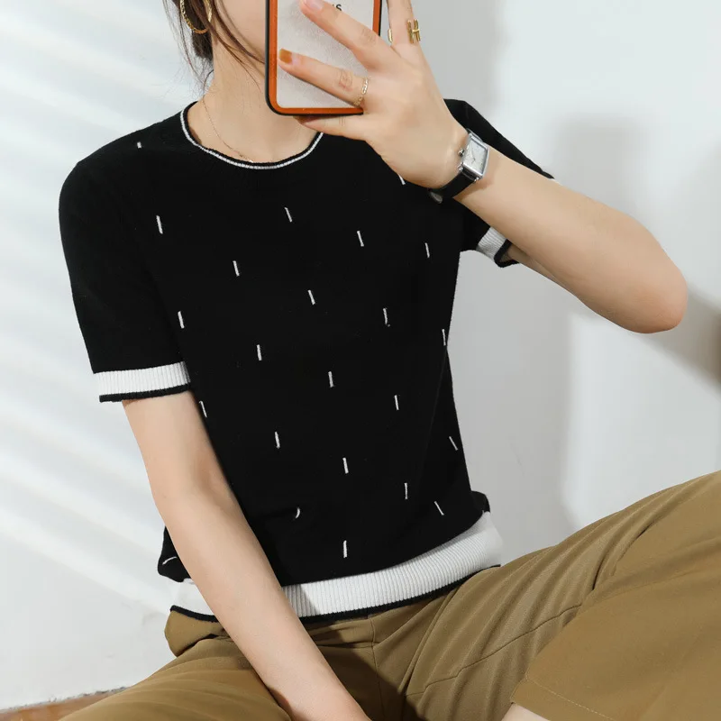 

KKnitted round neck short-sleeved women 2021 new loose western style T-shirt thinner bottoming shirt all-match sweater