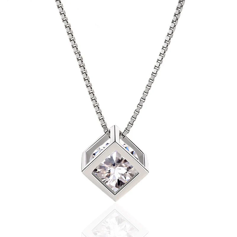 

Fashion Square Cube Pendant Necklace For Women With Zircon Shiny Crystal Stone Necklaces Jewelry Wholesale