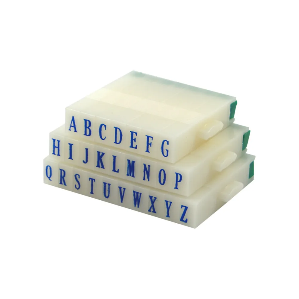 

Штампы алфавитные для скрапбукинга, 26 шт.