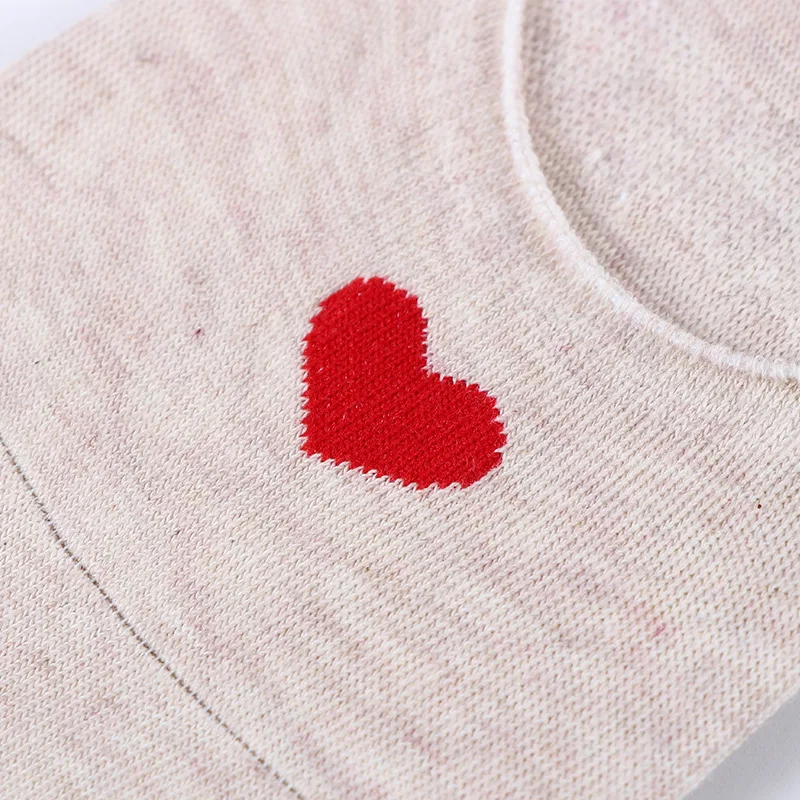 Носки тапочки женские хлопковые мягкие однотонные в форме сердца невидимые