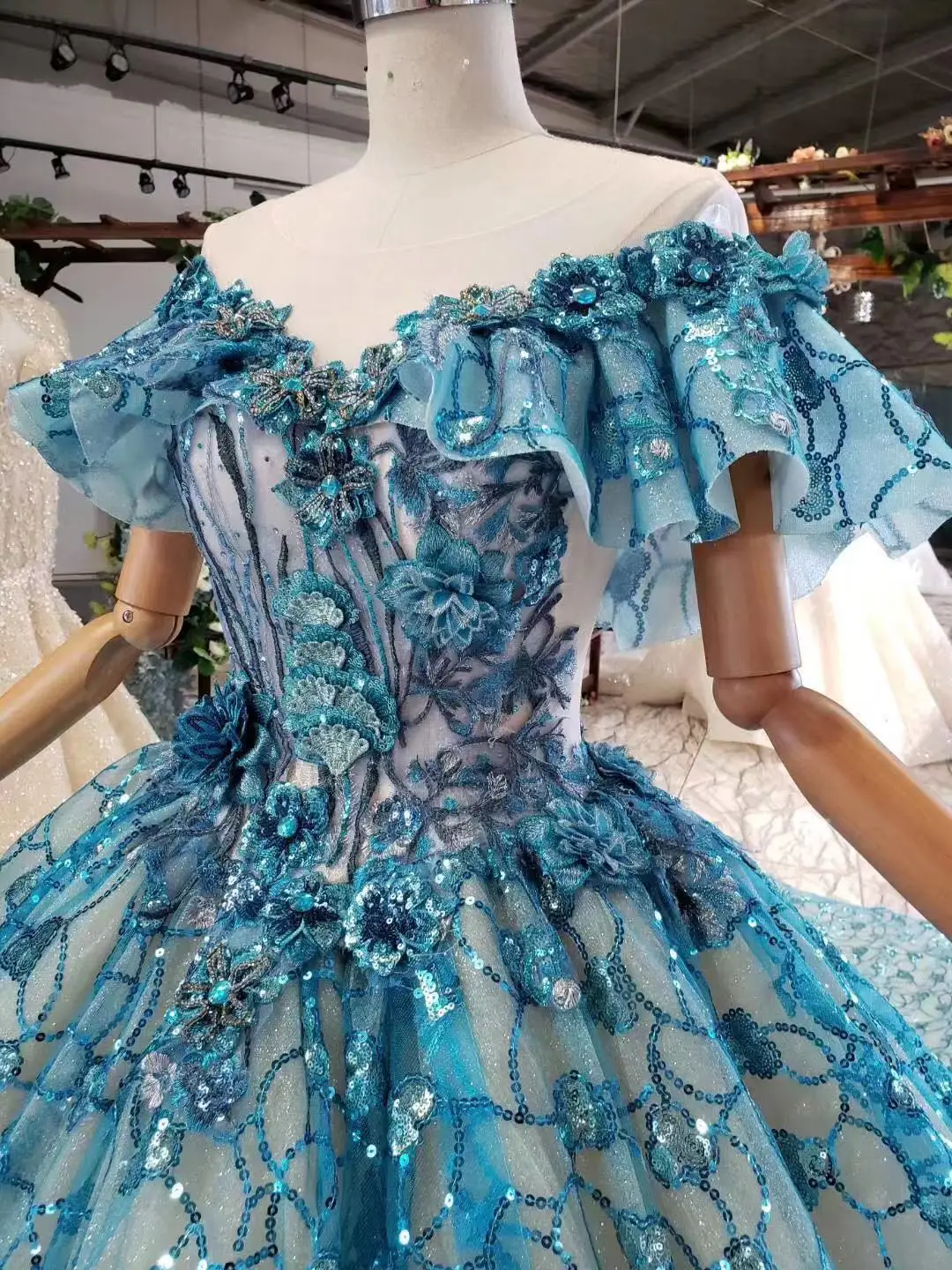 Настоящие 2019 платья для выпускного вечера с открытыми плечами Длинные бальные из