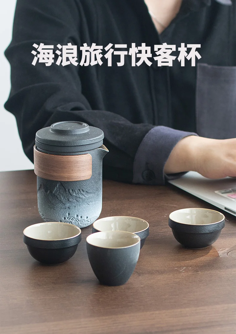 

Kitchen,Dining & Bar