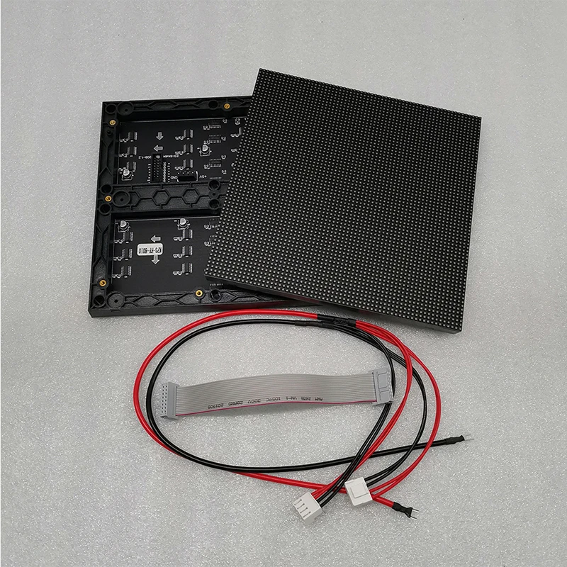 Indoor P3 high definition LED module. Special promotion product 192*192mm HUB75 interface 32 scanning methods |