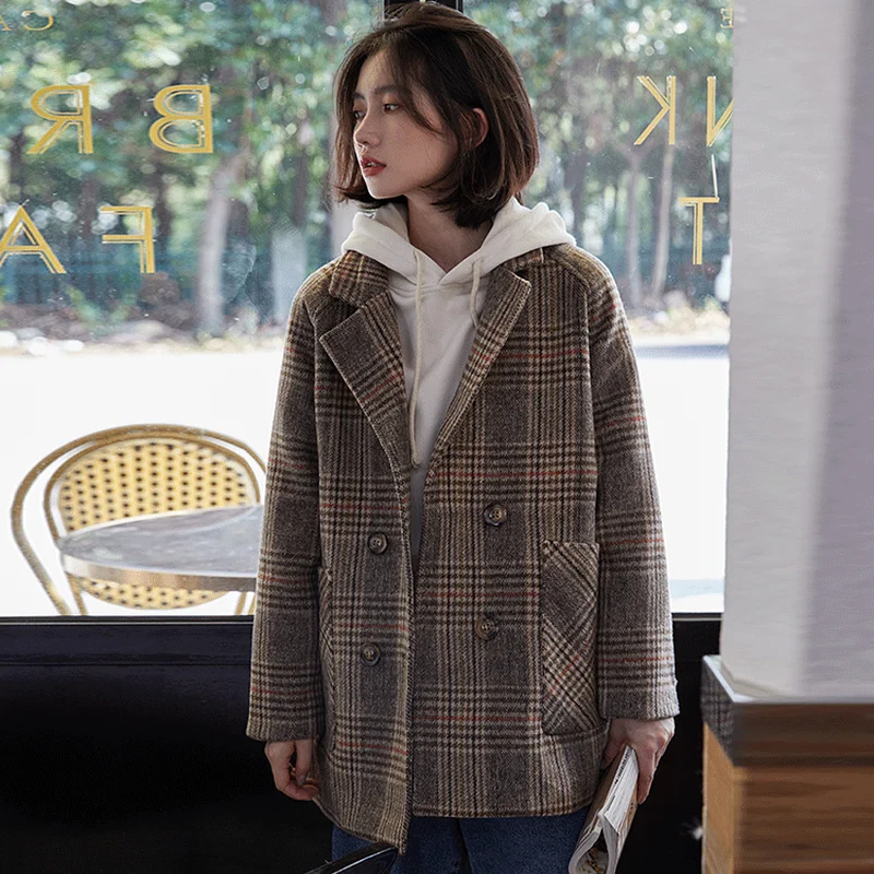 

2020 Vintage Double Breasted Plaid Woolen New Long Sleeve Turn Down Collar Autumn Winter Women Coat Jacket Female