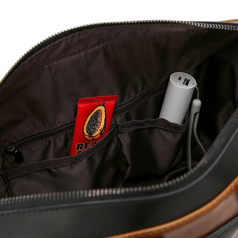 

Vintage Crazy Horse Synthetic Leather Men Backpack Korean Fashion Outdoor Travel Bag Perfect Quality COOL Students School Bag