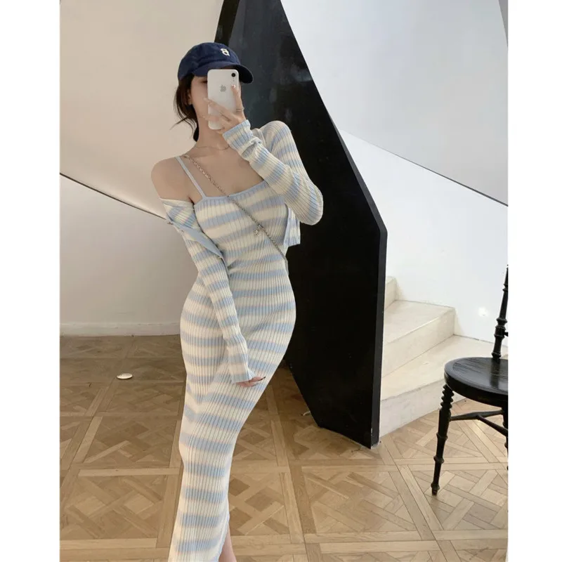 

2021 new striped knitted suspender dress women's slim wrap hip length skirt temperament two piece set good quality