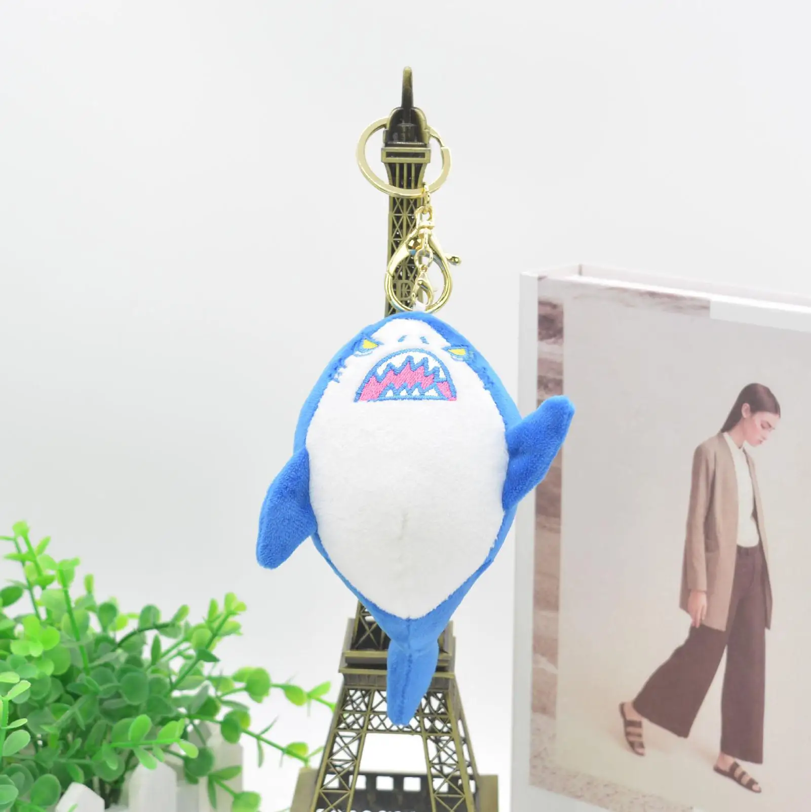 

Мультяшная плюшевая кукла в форме акулы, брелок для ключей