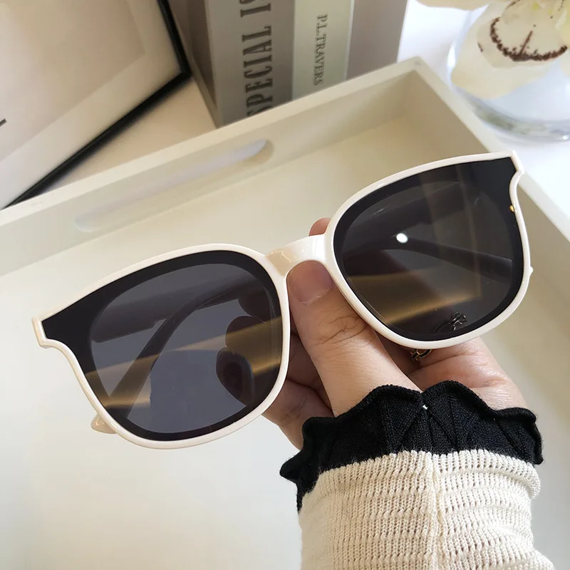 

2021 New Men Women Luxury Designer Oversized Fishing Sunglasses Classic Round Square Sun Glasses UV400 Driver Goggles