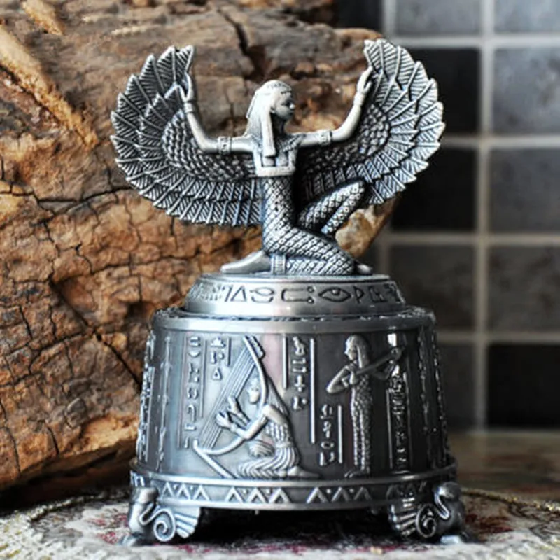 

Egyptian Mythology Hathor Goddess Retro Classical European Metal Music Box Home Decor Valentine's Day Gift X2165
