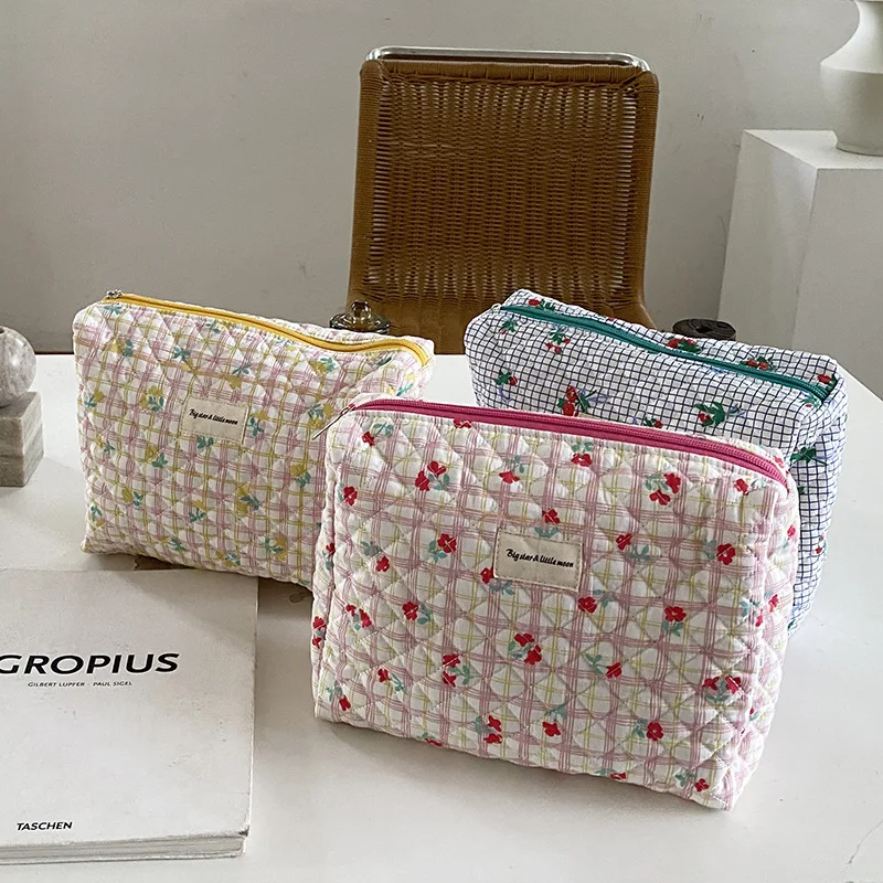 

Floral Cotton Quilted Mommy Bag Baby Diaper Bag Toys Storage Bags for Baby Nappy Bags