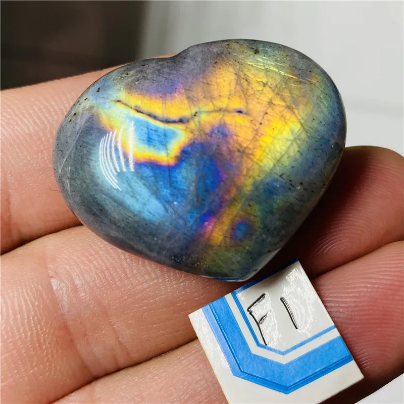 

Natural Stones Purple Labradorite Crystals Heart Room Decoration Violet Stone Witchcraft Chakra Spiritual Reiki Healing