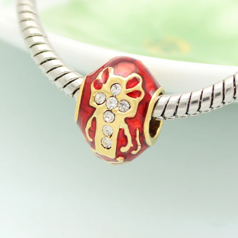 Ползунок из бисера Красного Креста эмаль Фаберже в форме яйца Шарм бусины