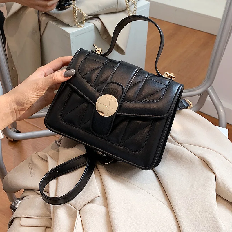

Net red small bag female new embroidered thread portable small square bag Korean fashion texture single shoulder messenger bag