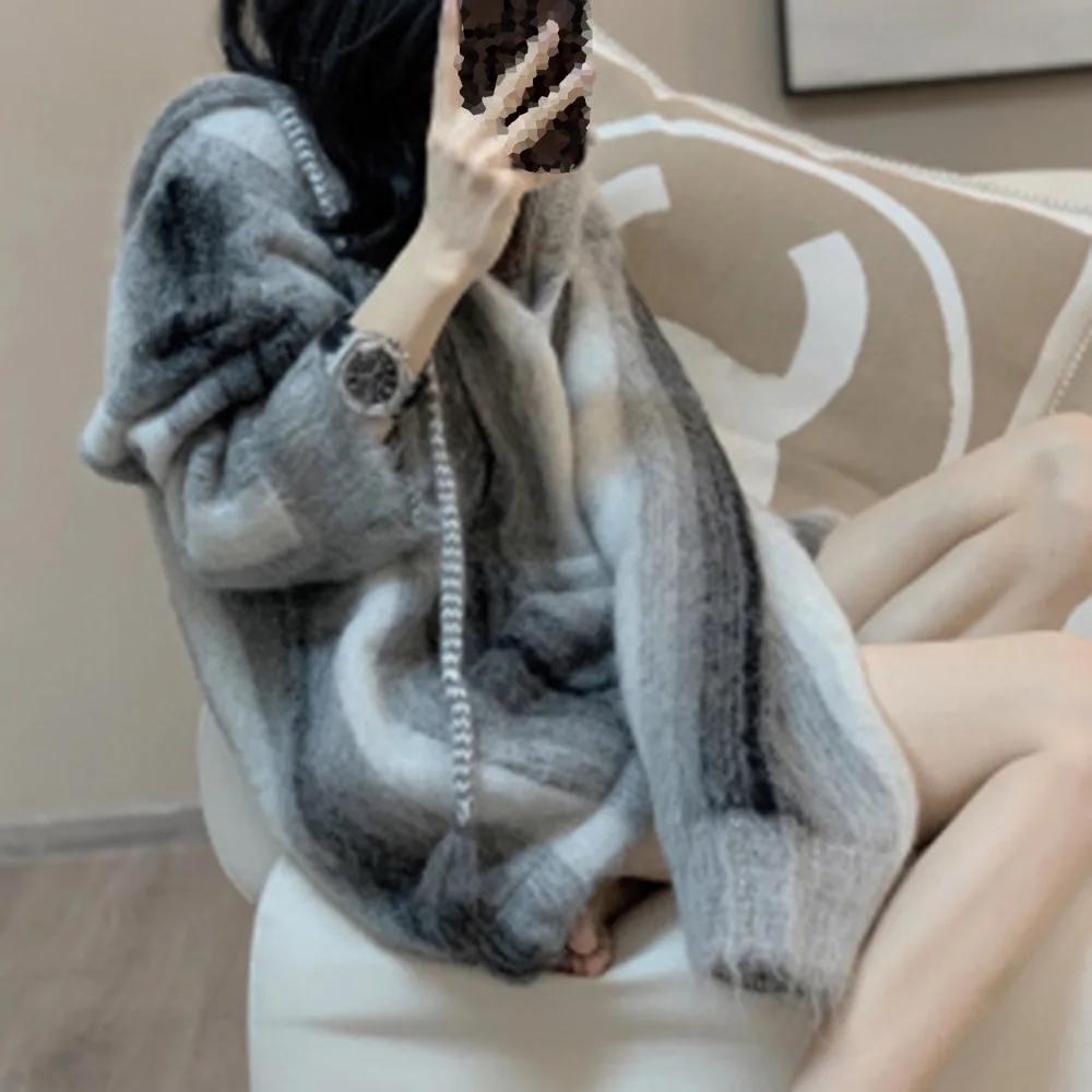 

Женский трикотажный свитер в полоску, повседневный свободный трикотажный свитер контрастных цветов с капюшоном и длинными рукавами, Осень-...