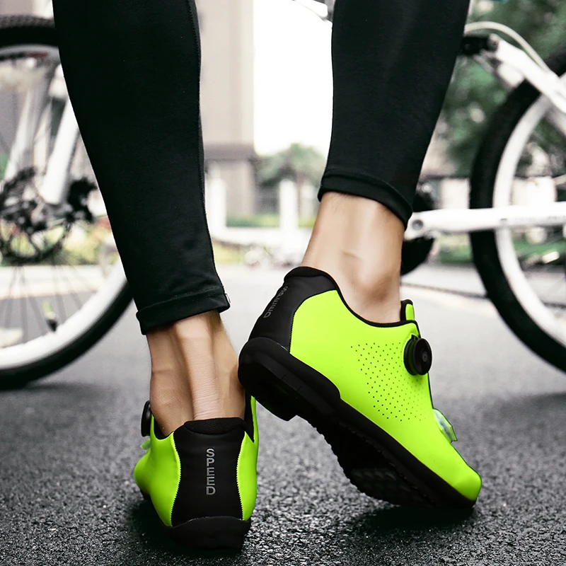 

Non-Locking Road Cycling Shoes Bike Men Sneakers Women Mountain Bike MTB Spin Cycling Shoe with SPD Indoor Fitness Mens Womens
