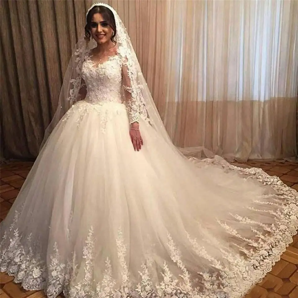 

Gorgeous Lace Applique Bridal Dresses With Long Sleeve Puffy Ball Gowns Wedding Gowns Bridal Dress vestidos de novia