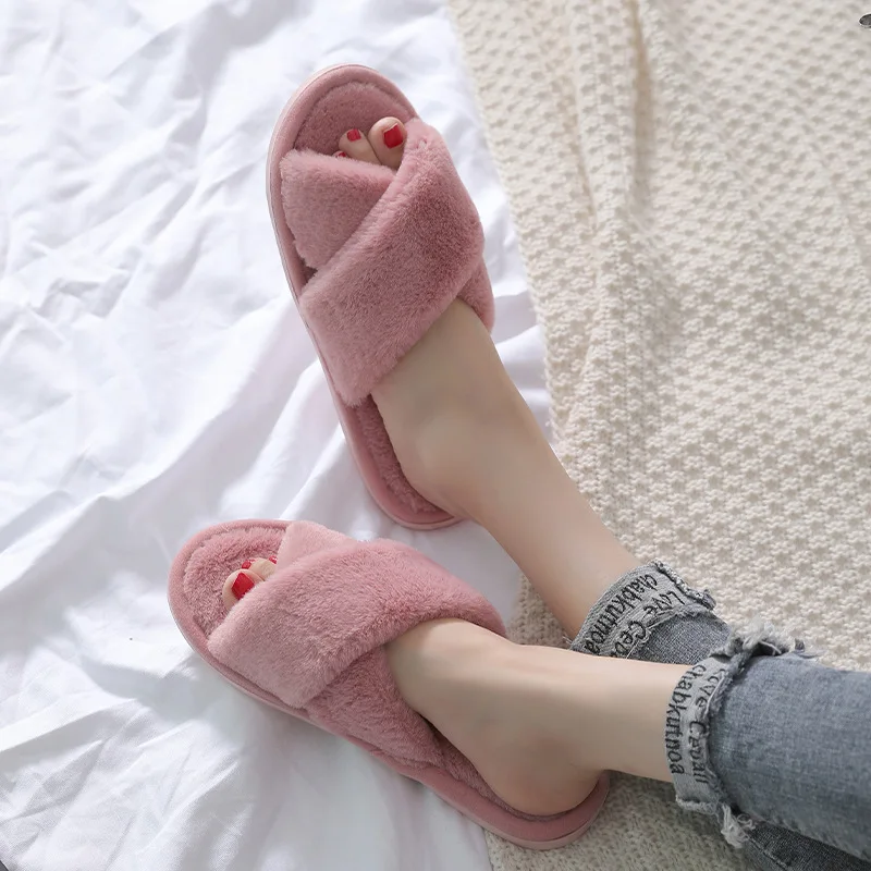 

Winter Designer Furry Slides for Women Shoes Fashion Casual Cross Thick Plush Flat Slippers Keep Warm Trend Home Cotton Shoes