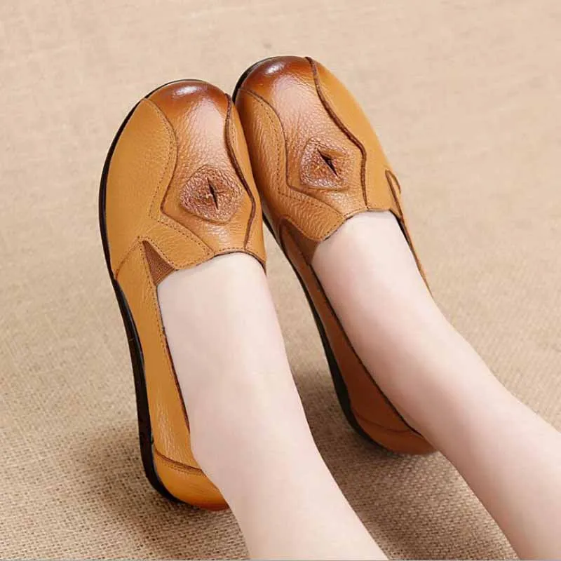 

Genuine Leather Flat Shoes Woman Hand-sewn Leather Loafers Cowhide Flexible Spring Casual Shoes Women Flats Women Shoes