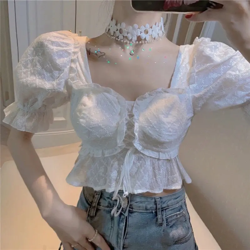 

2021 Short Spring Fashion Princess Sexy Lace Hollow White Shirt Women's Design Sense Niche Shirt New Top