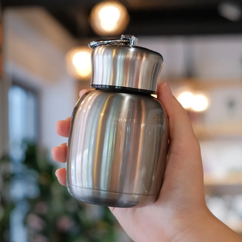 

Mini Thermoses Water Bottle Container 200ml Stainless Steal Water Bottle Drinkware Garrafa Termica Inox Home Garden AB50BWB