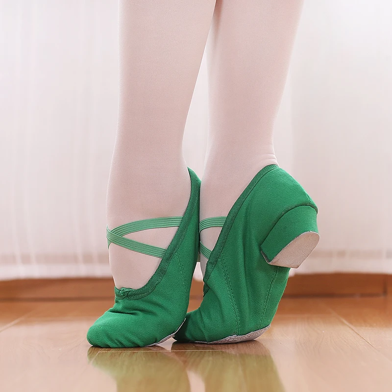 Танцевальная обувь Zapatos Mujer с низким верхом зеленая Обнаженная красная черная