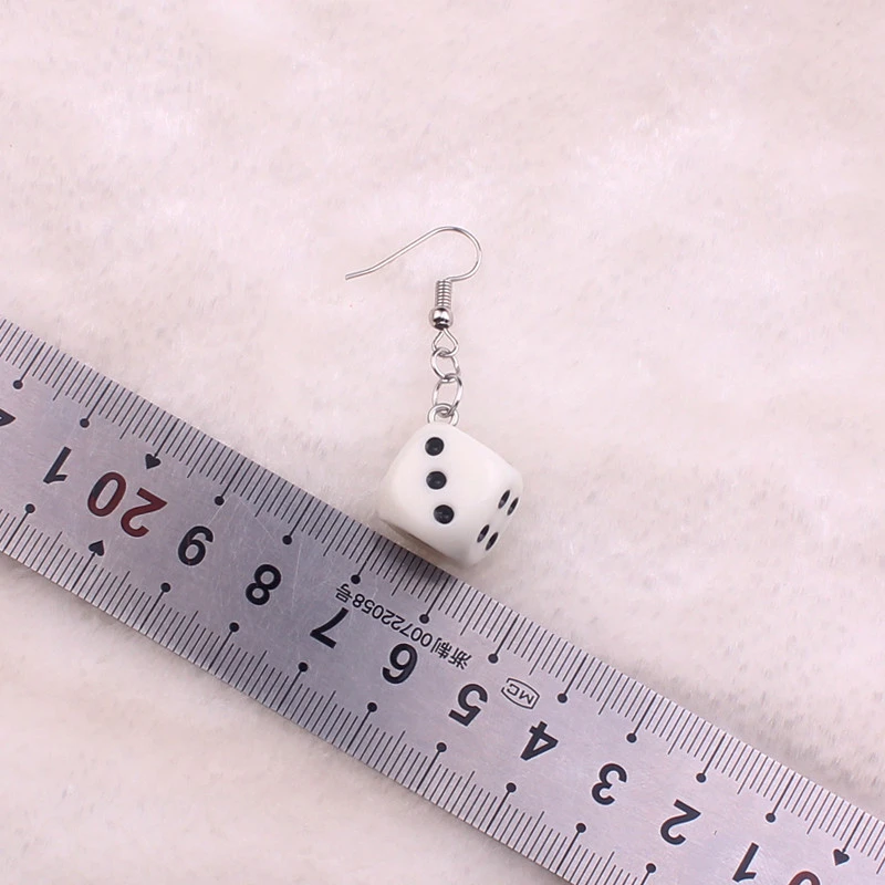 

Funny Acrylic 3D Dice Pendant Earrings Pendant Necklace Cool Punk Pendant Earrings Tassel Casino Women Mens Jewelry Personality