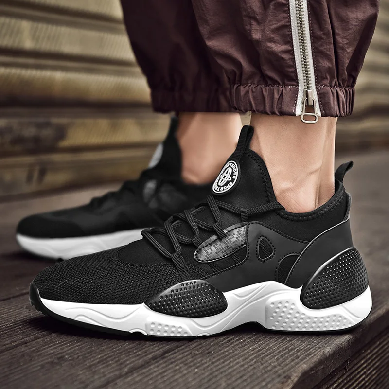 

New Casual Shoes Men Lightweight Running Male Shoes Breathable Mesh Sport Men Sneakers Flat Outdoor Footwear Summer Trainers