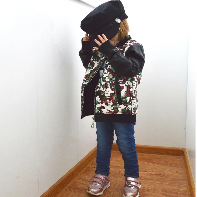 Детская модная куртка из искусственной кожи женское камуфляжное пальто с